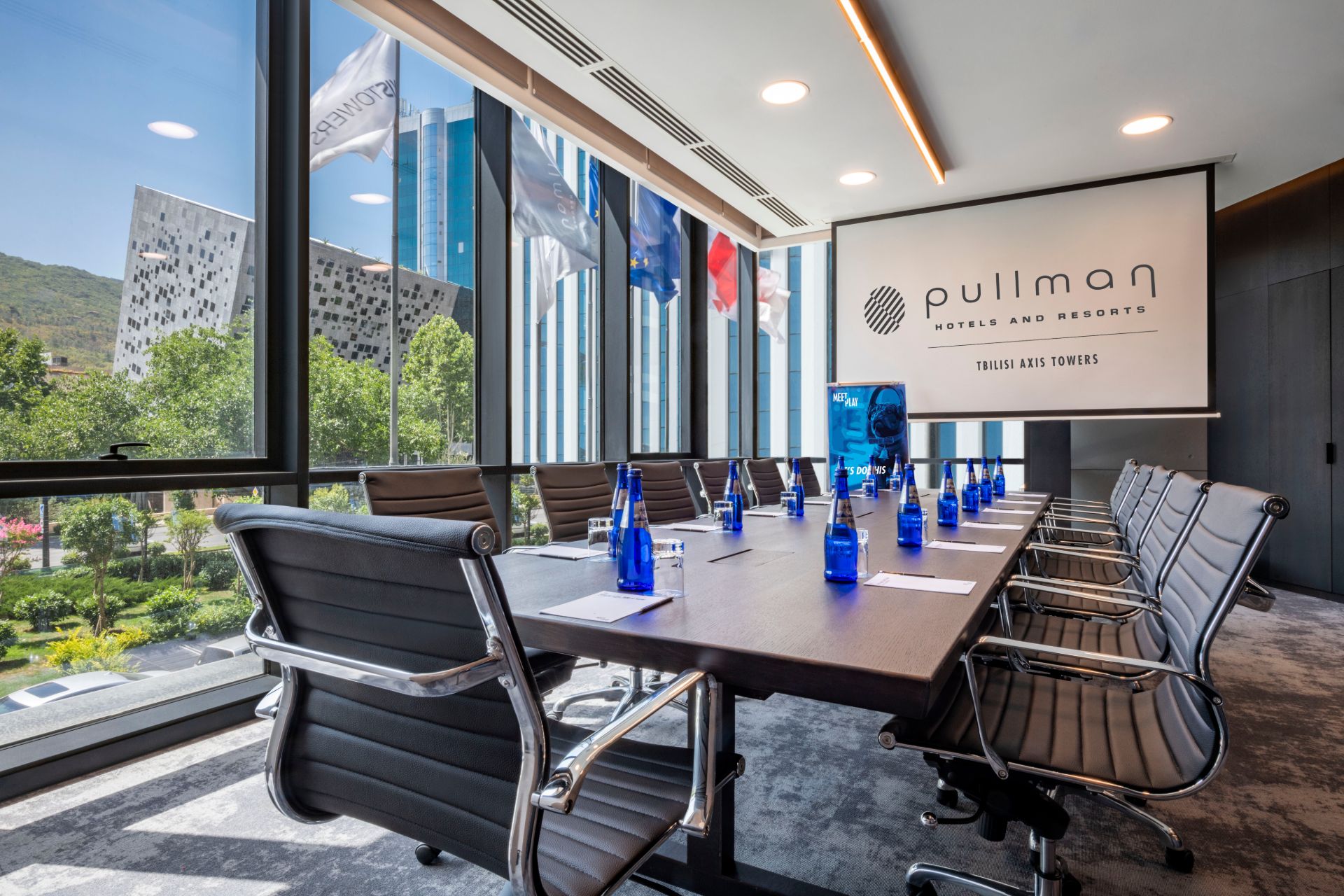 Meeting Room 1 with city view